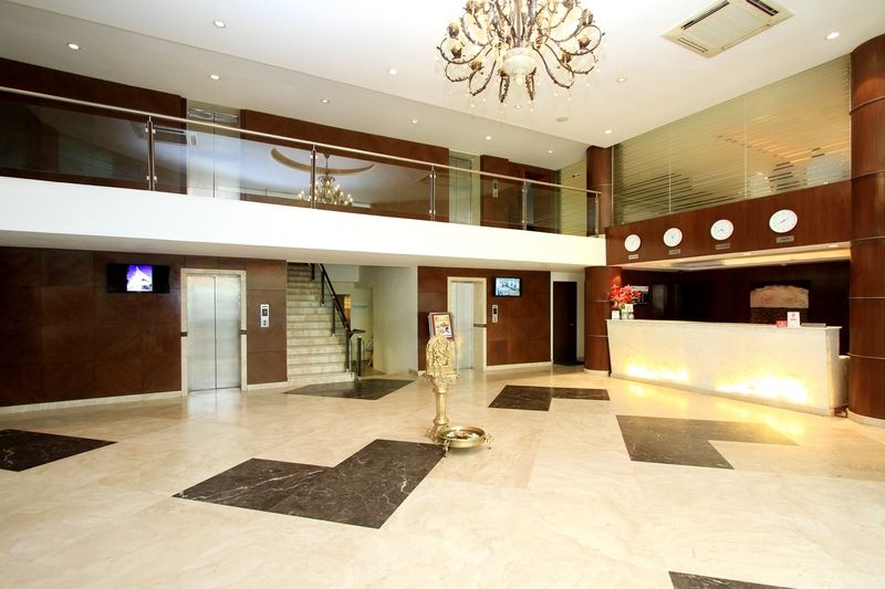 Shravanthi Sarovar Portico Bangalore Buitenkant foto