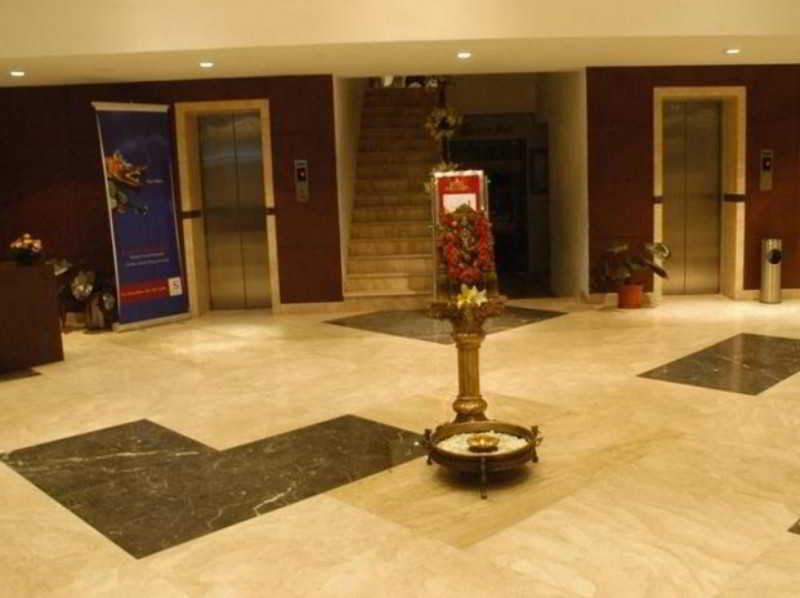 Shravanthi Sarovar Portico Bangalore Buitenkant foto